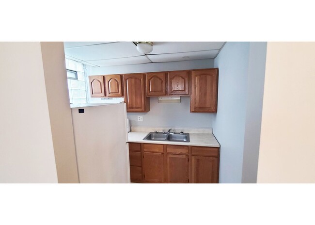 Photo - Clifton Manor