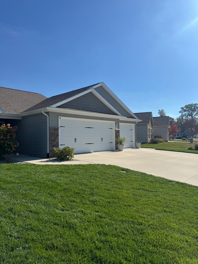 Photo - 6808 Verandah Ln