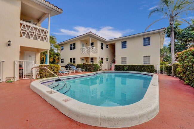 Photo - 2591 NE 55th Ct Unidad 204