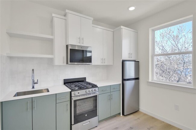 Photo - 7208 Providence Ave