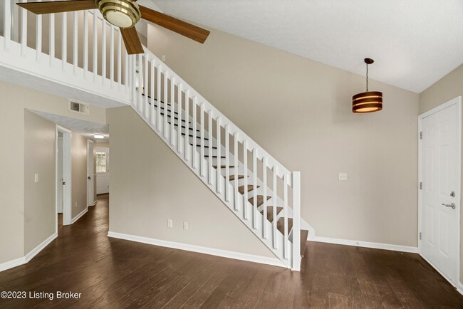 Photo - 7013 Brook Bend Way