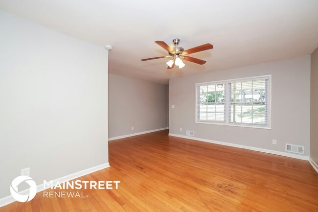 Photo - 3525 Oregon Trail