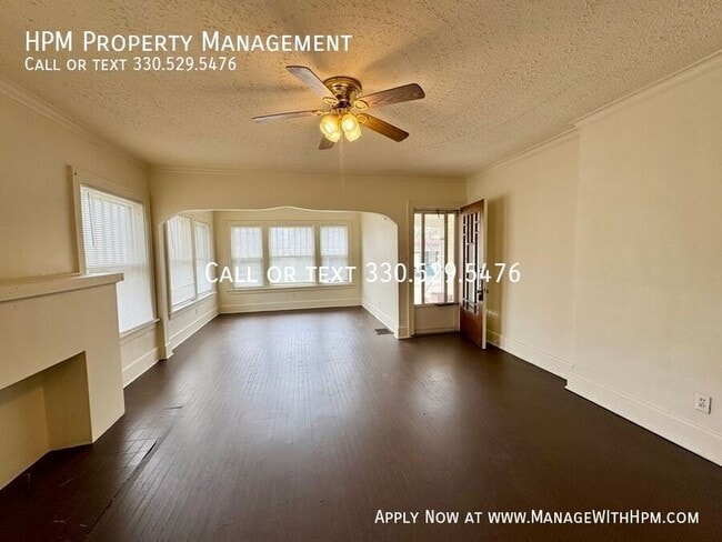 Photo - 1301 Woodward Pl NW Unit East Side