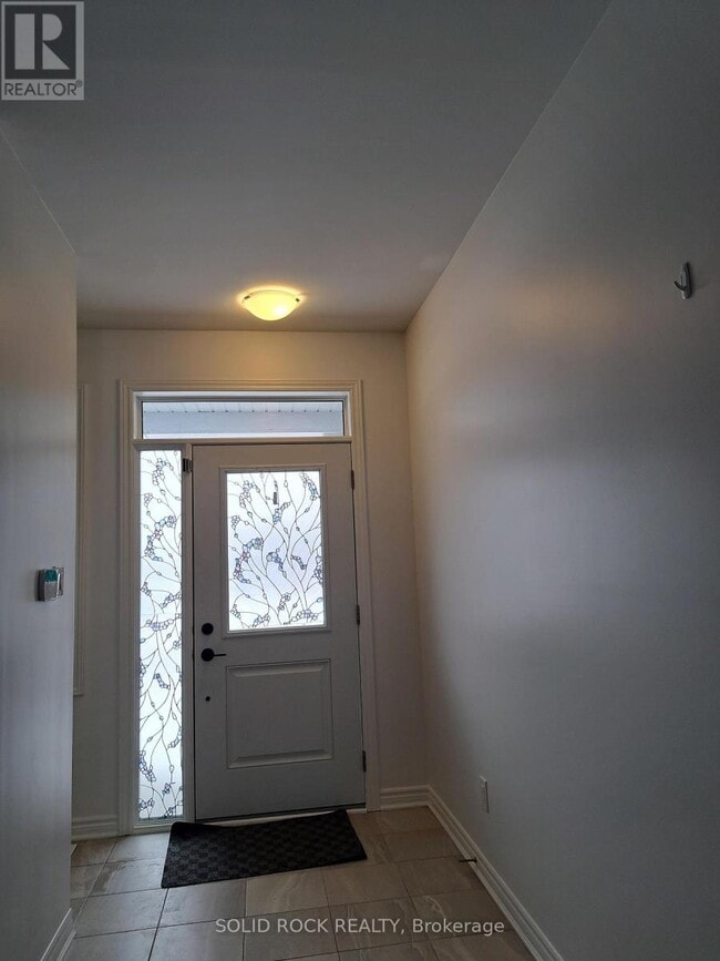 Photo - 1873 Haiku St