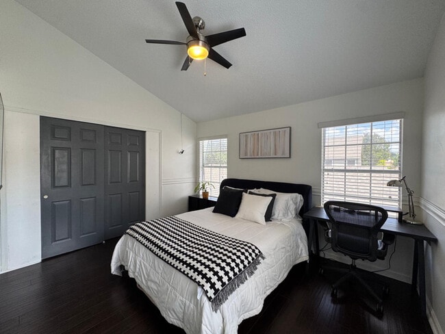 Photo - 22 Cross Canyon