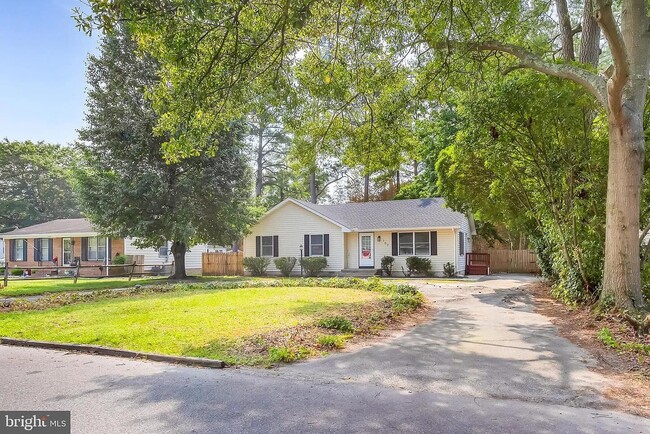 Photo - 107 Walden Dr