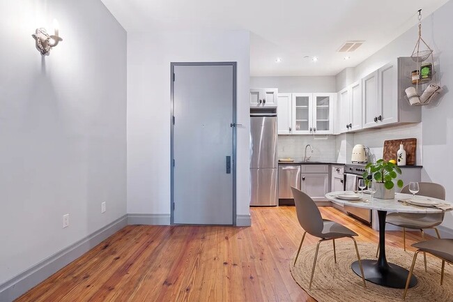 Photo - 390 Fifth Avenue Unit 3F