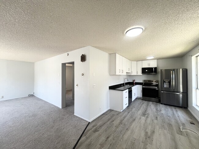 Photo - 1267 Crandall Ave S