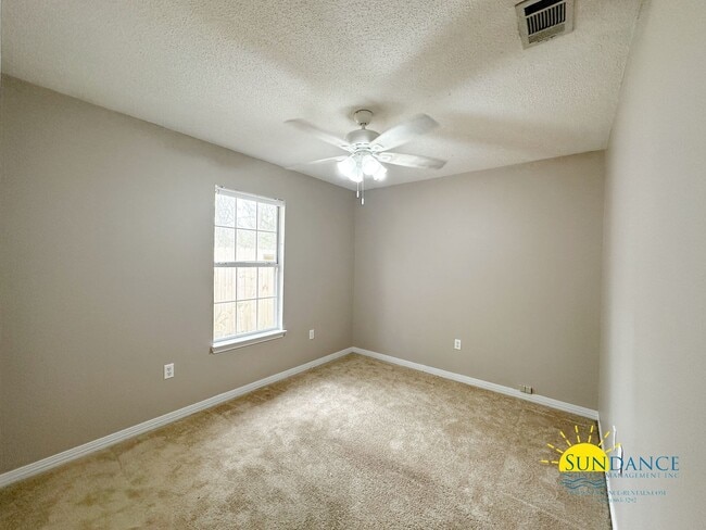 Photo - Charming 3-Bedroom Home in Forest Oaks!