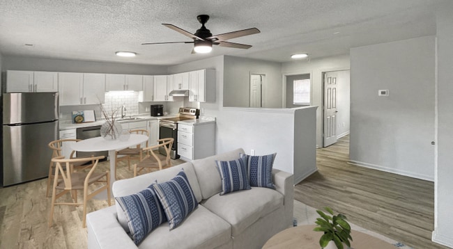 Photo - 3338 Frontgate Dr Unit 1 Premium