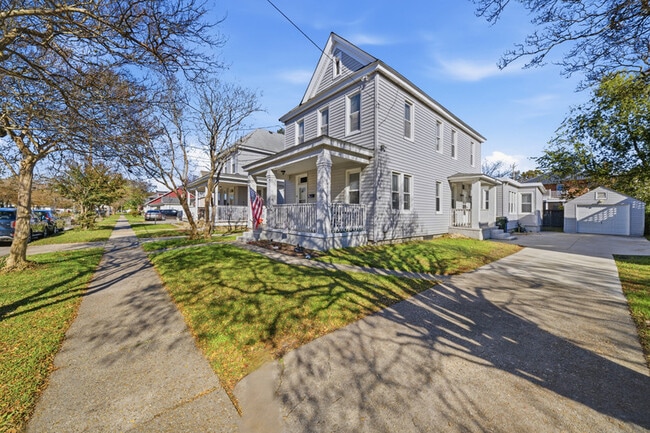 Photo - 146 W Seaview Ave