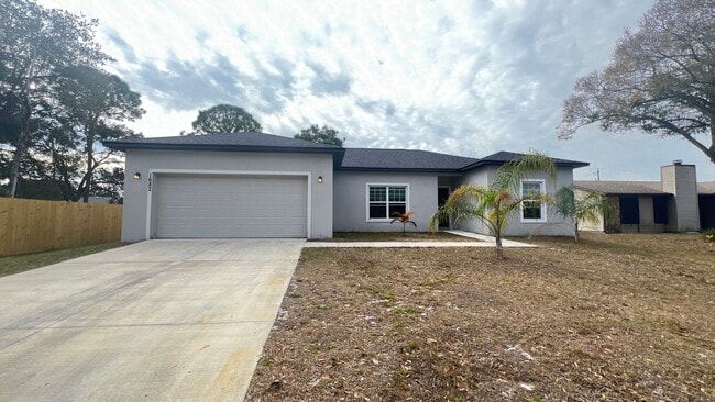 Building Photo - Gorgeous 3 Bedroom, 2 Bathroom Home in Palm Bay!!