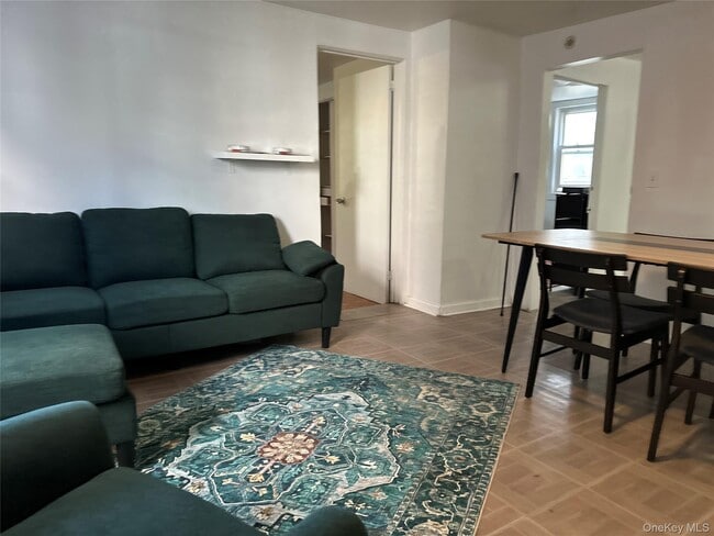 Photo - 82 Waring Pl Unit 2