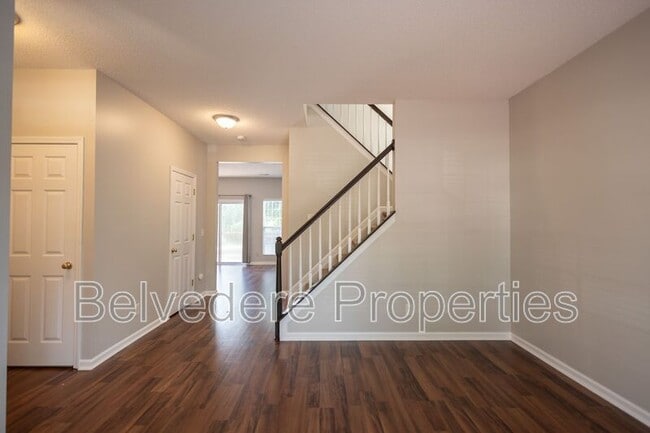 Photo - 1922 Munn Cir