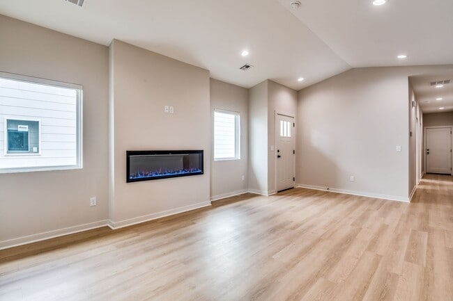 Photo - Area151-Kingston Plan