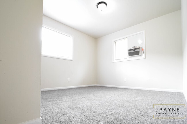 Photo - 4223 Rosemont Dr Unit 2