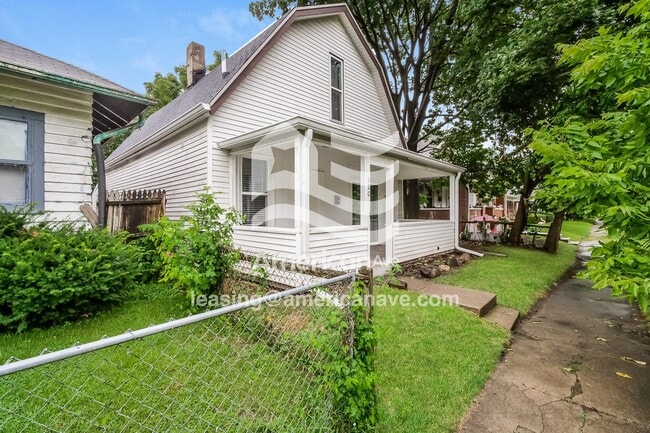 Photo - 520 N Gladstone Ave