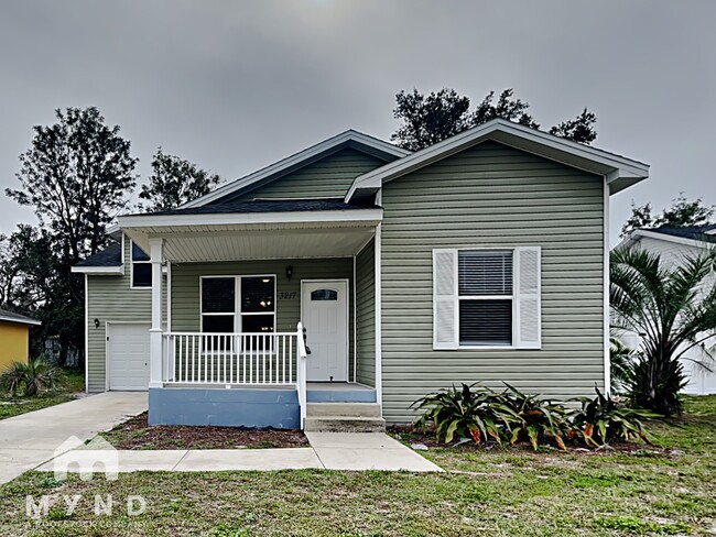 Photo - 3217 Spooner Dr House