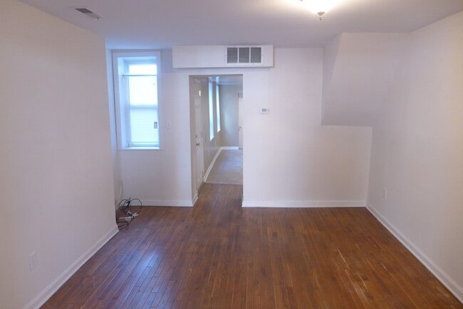 Photo - 512 S Wolfe St