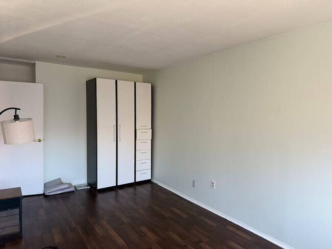 Photo - 67-107-107 Burns St Unit 3B