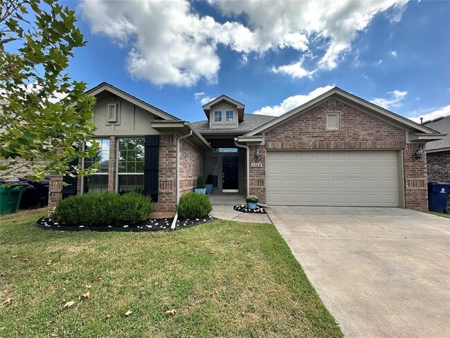 Building Photo - 2328 NW 191st Ct