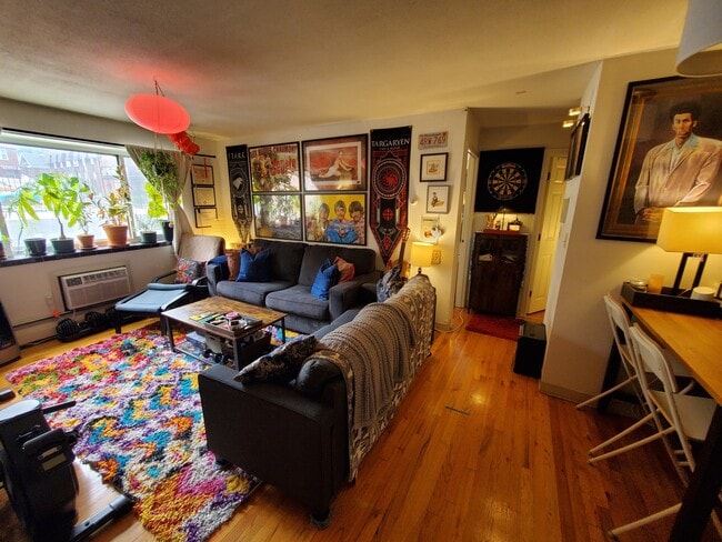 Photo - 239 Kelton St Unit 24