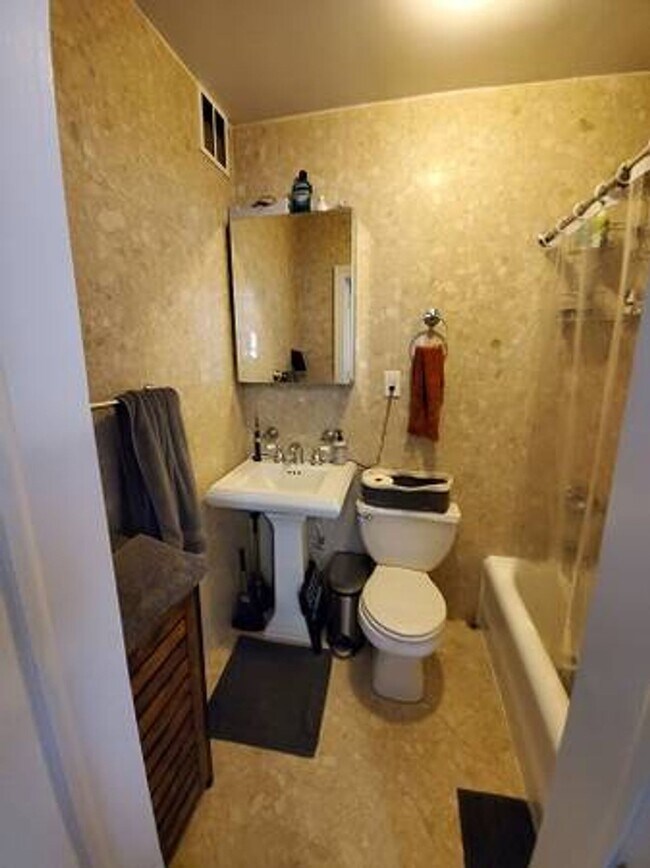 Photo - SECOND AVENUE Unit 14L