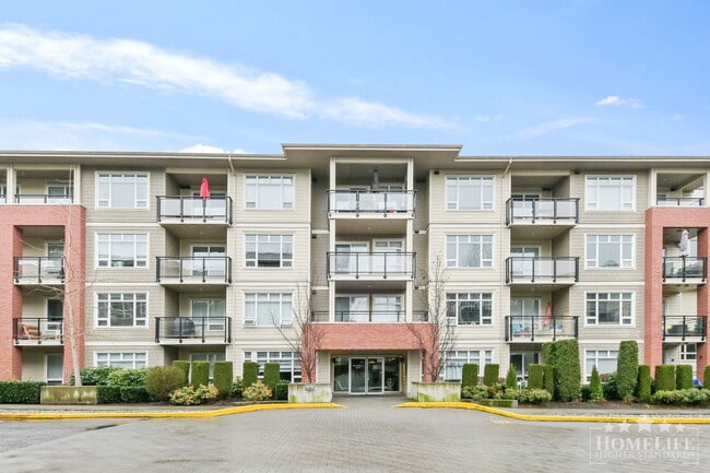 Building Photo - Modern 2-Bed + 2-Bath + Den Condo for Rent in Langley’s Elements Community Unit B209