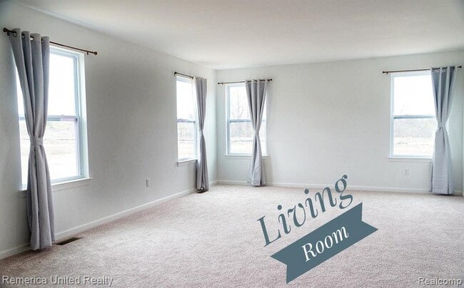 Photo - 4287 Cloverlane Dr