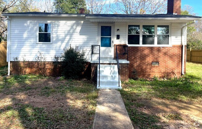 Building Photo - 509 Crawford St Rental