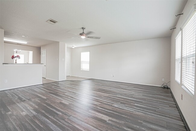 Photo - 3050 Thicket Path Way
