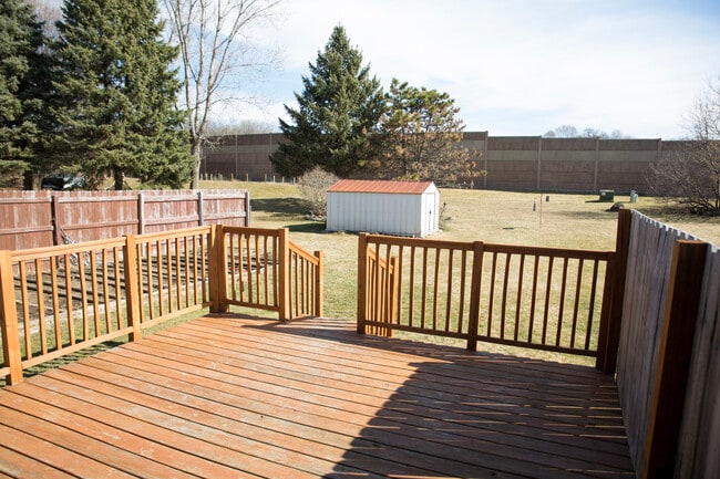Photo - 1317 S Thompson Dr
