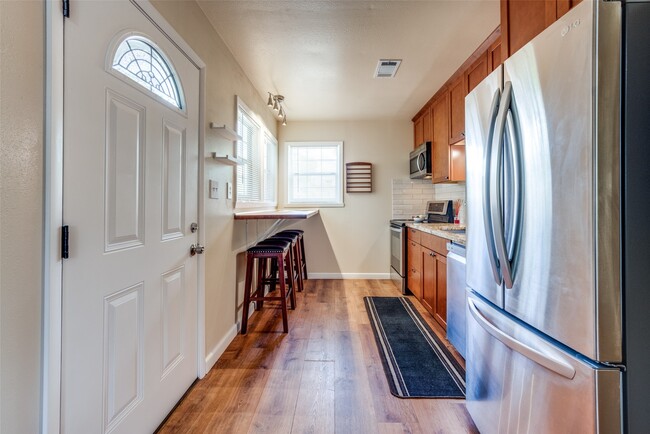 Photo - 1200 W Phillips St