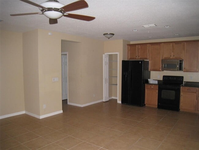 9663 Biscotti Ave