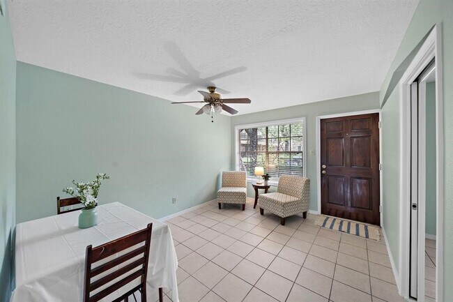Photo - 3224 Timmons Ln Unit 135