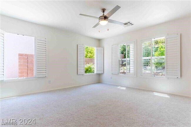 Building Photo - 721 Anacapri St