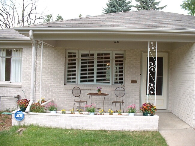 Photo - 1125 Olive St