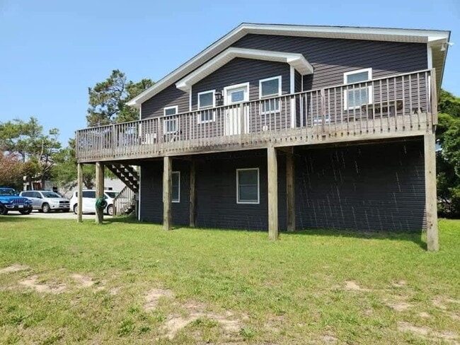 Photo - 707 Fox St