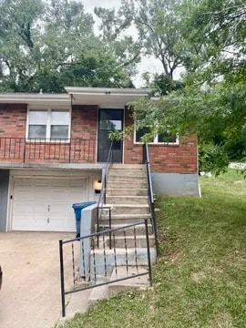 Building Photo - 415 S Sugar Creek Blvd