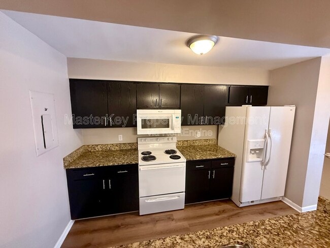 Photo - 104 Finley Forest Dr