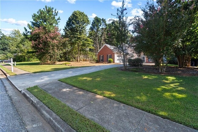 Photo - 965 Dogwood Park Dr