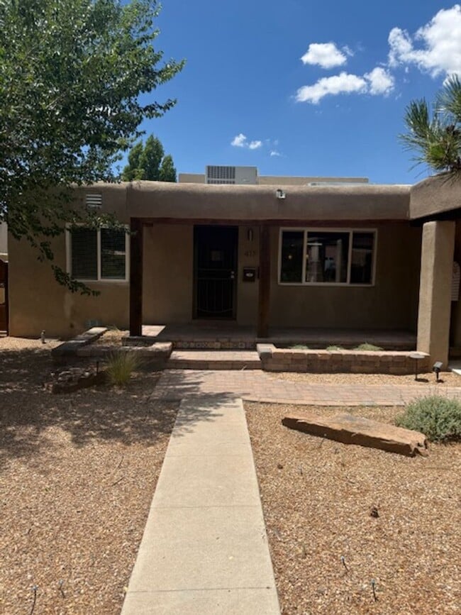 Beautiful 3 bedroom 2 bath 2 car garage ho... - Beautiful 3 bedroom 2 bath 2 car garage ho... House