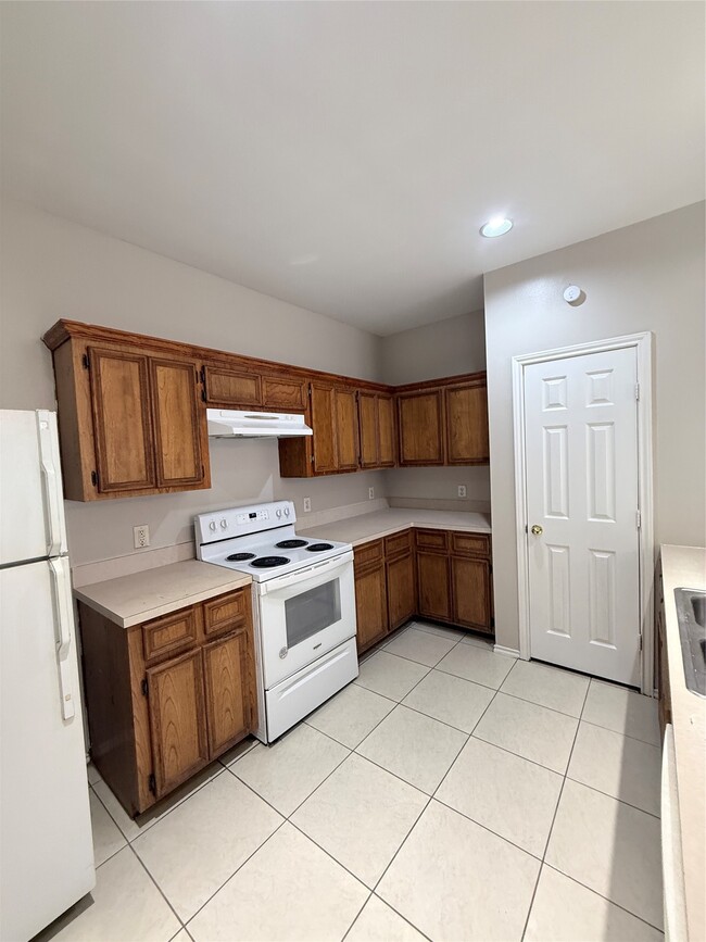 Photo - 12818 Magenta Oaks