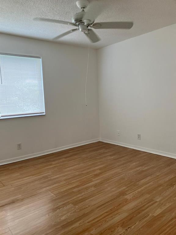 Photo - 4025 W McNab Rd