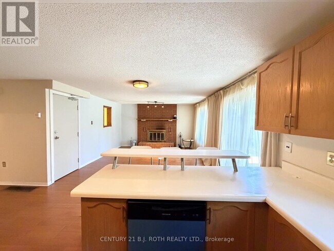 Photo - 29 Irwin Dr