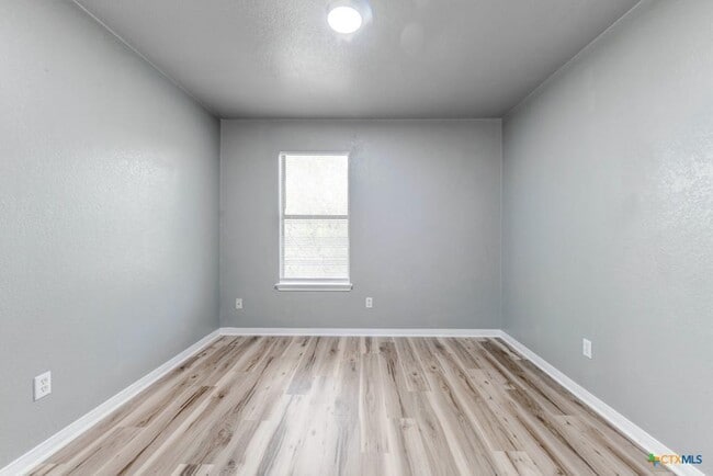 Photo - 2321 Terrace Dr
