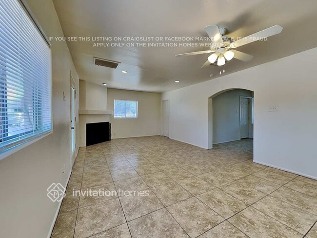 Photo - 6118 W Hollyhock Dr