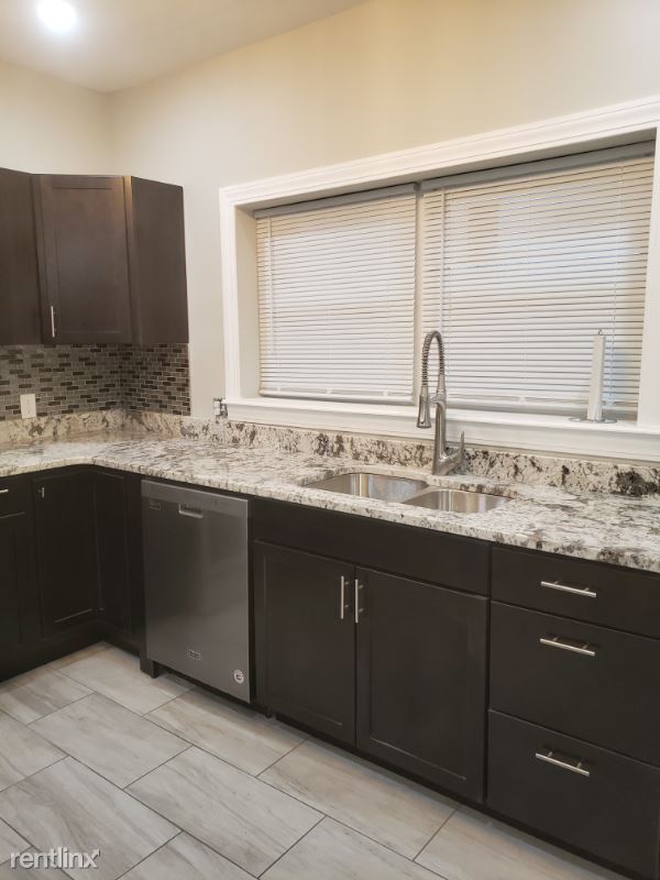 Photo - 2 br, 2 bath House - 3724 Salome Ave