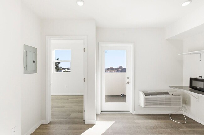 228 N Soto St Unit 1