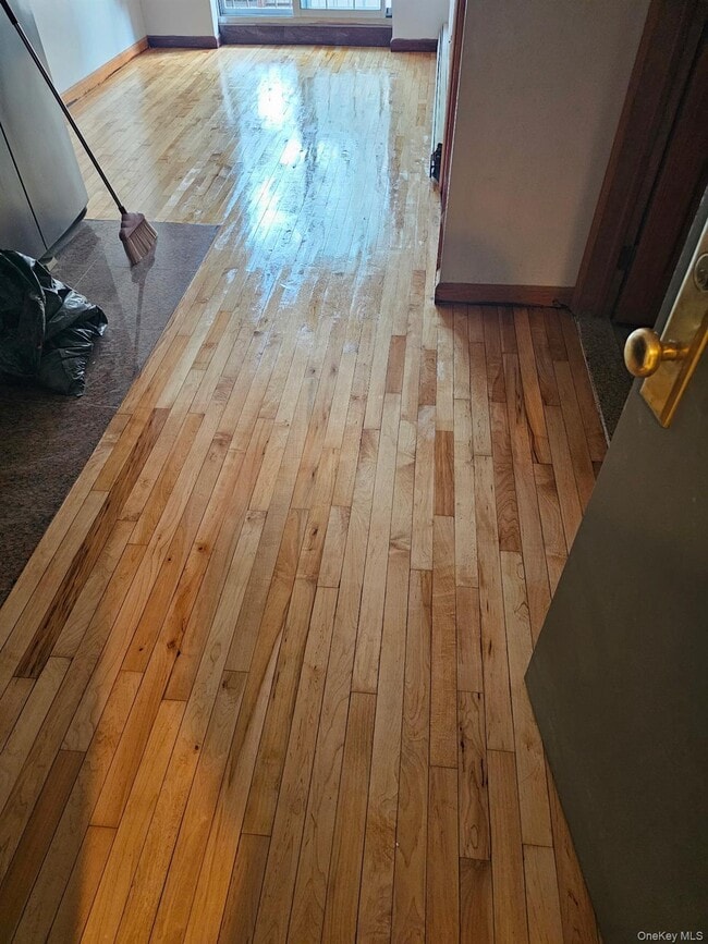 Photo - 43-22 Robinson St Unit 2C